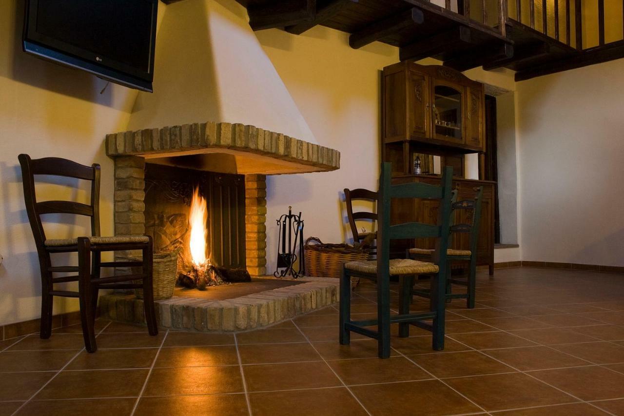 B&B Charme Sa Pardina Орроли Экстерьер фото