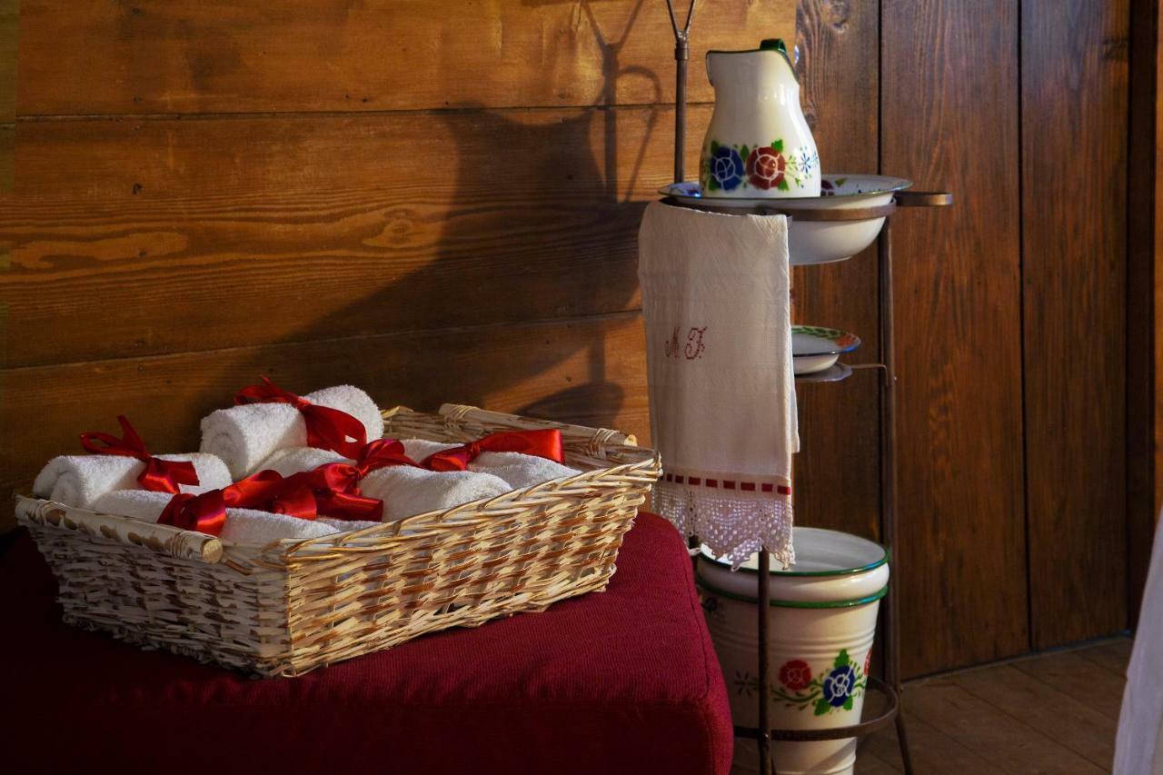 B&B Charme Sa Pardina Орроли Экстерьер фото